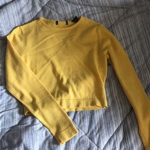 DONATING SOON Cropped yellow sweater